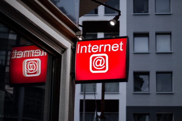 Cómo Hacer Crecer Tu Negocio a Través de Internet